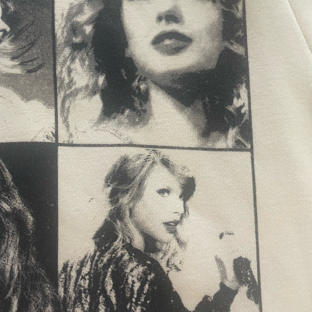 Taylor Swift Swifty Official The Eras Tour Ivory Beige Hoodie Small worn… - Picture 11 of 16